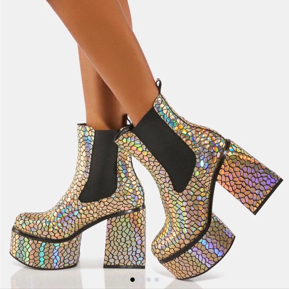 Ocho Toros Women Iridescent Platform Boots
